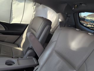 2016 Toyota Highlander XLE - Interior Rear Seat Image